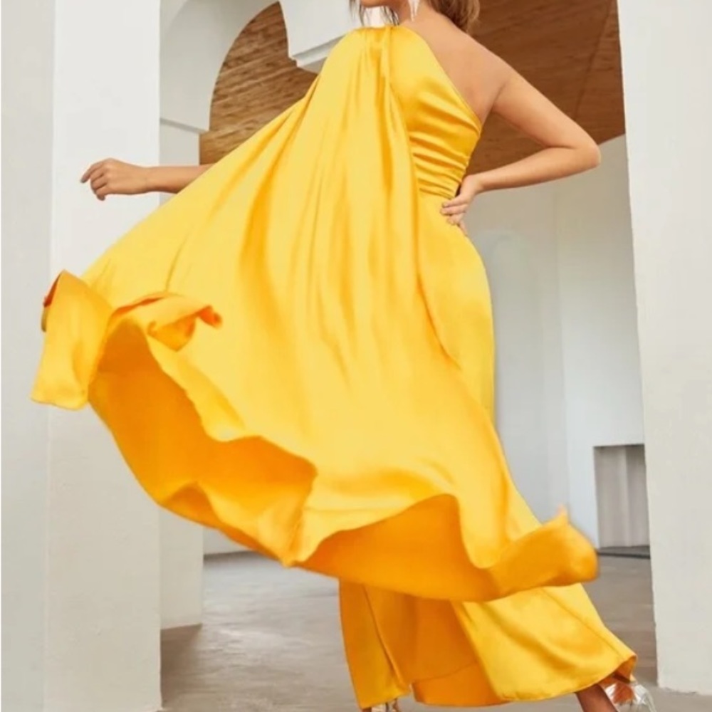 Luxe One shoulder Party Formal Evening Prom Satin Wedding Dress - Picture 9 of 15